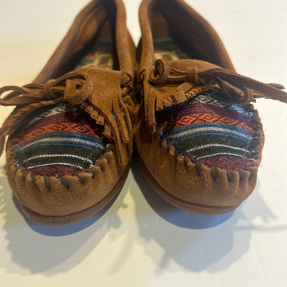 Minnetonka chestnut suede southwestern tassel bow Aztec Arizona moccasins size 7 - Picture 3 of 9